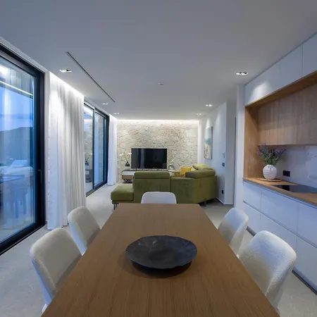 Appartement Pothos - Afroditi Collection